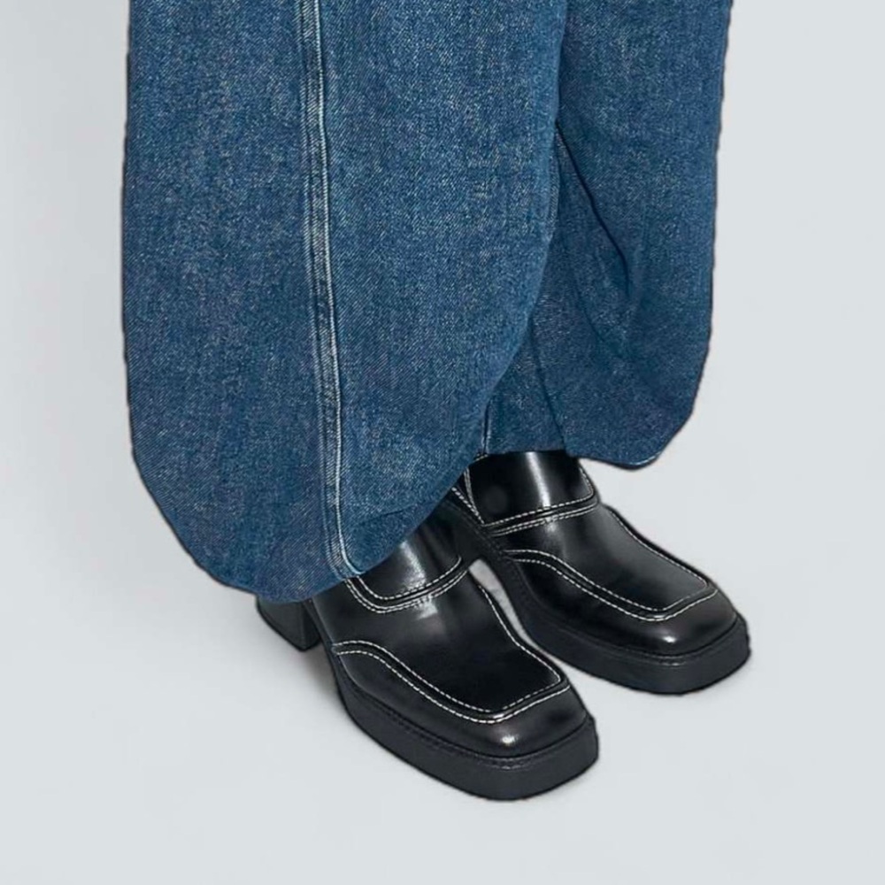 MIISTA RUBI BLACK MULES - Picture 5 of 8